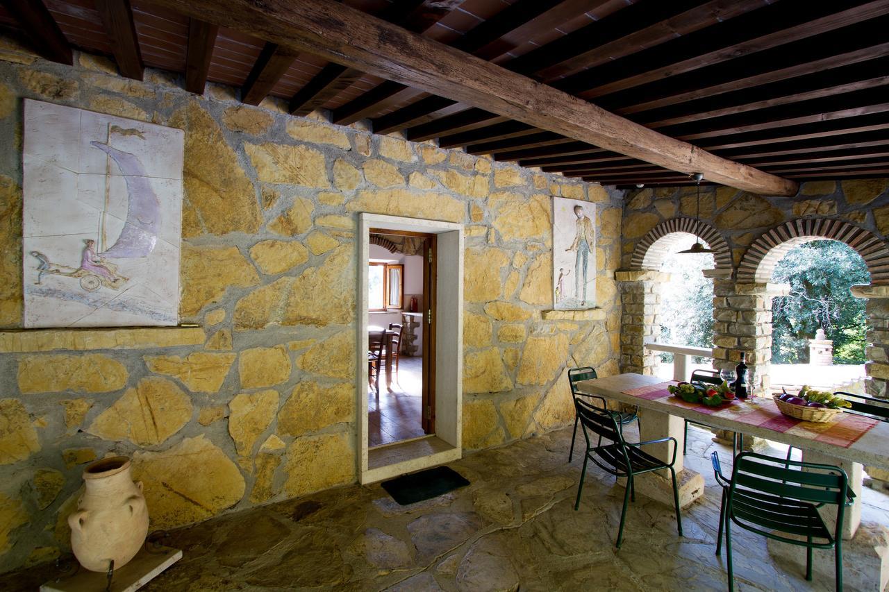 Villa Le Querciolaie Monteverdi Marittimo Exterior photo